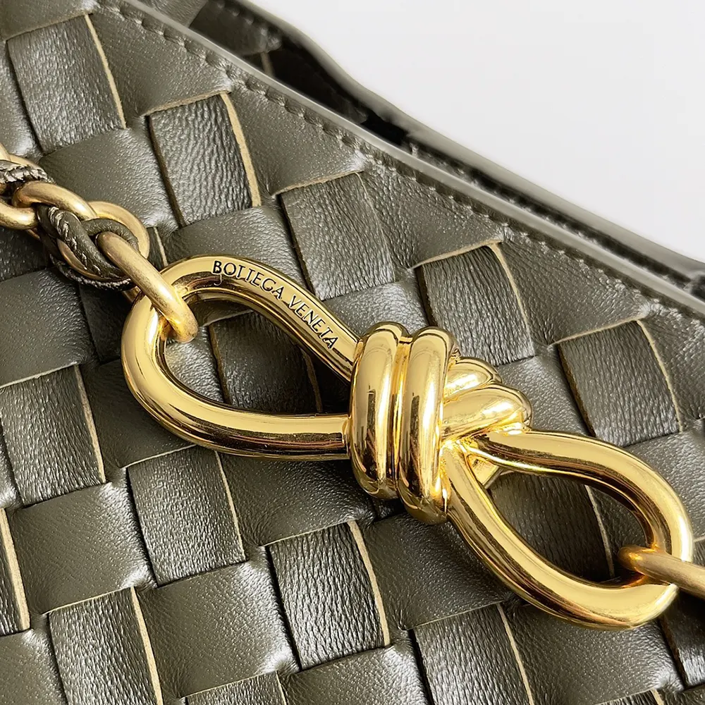 Bottega Veneta Women Small Andiamo Intrecciato Leather Top Handle Bag-Dark Green - image 10