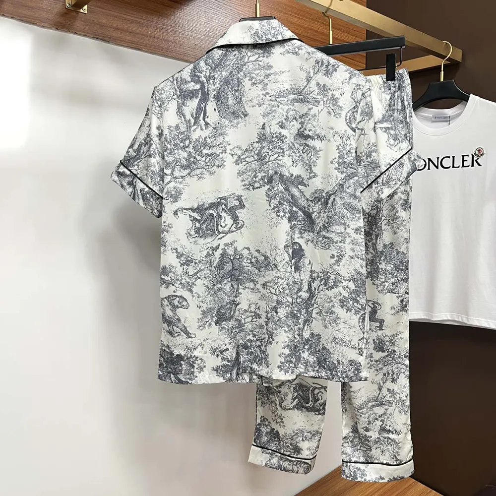Dior Women Chez Moi Short-Sleeved Silk Pajama Set - image 4