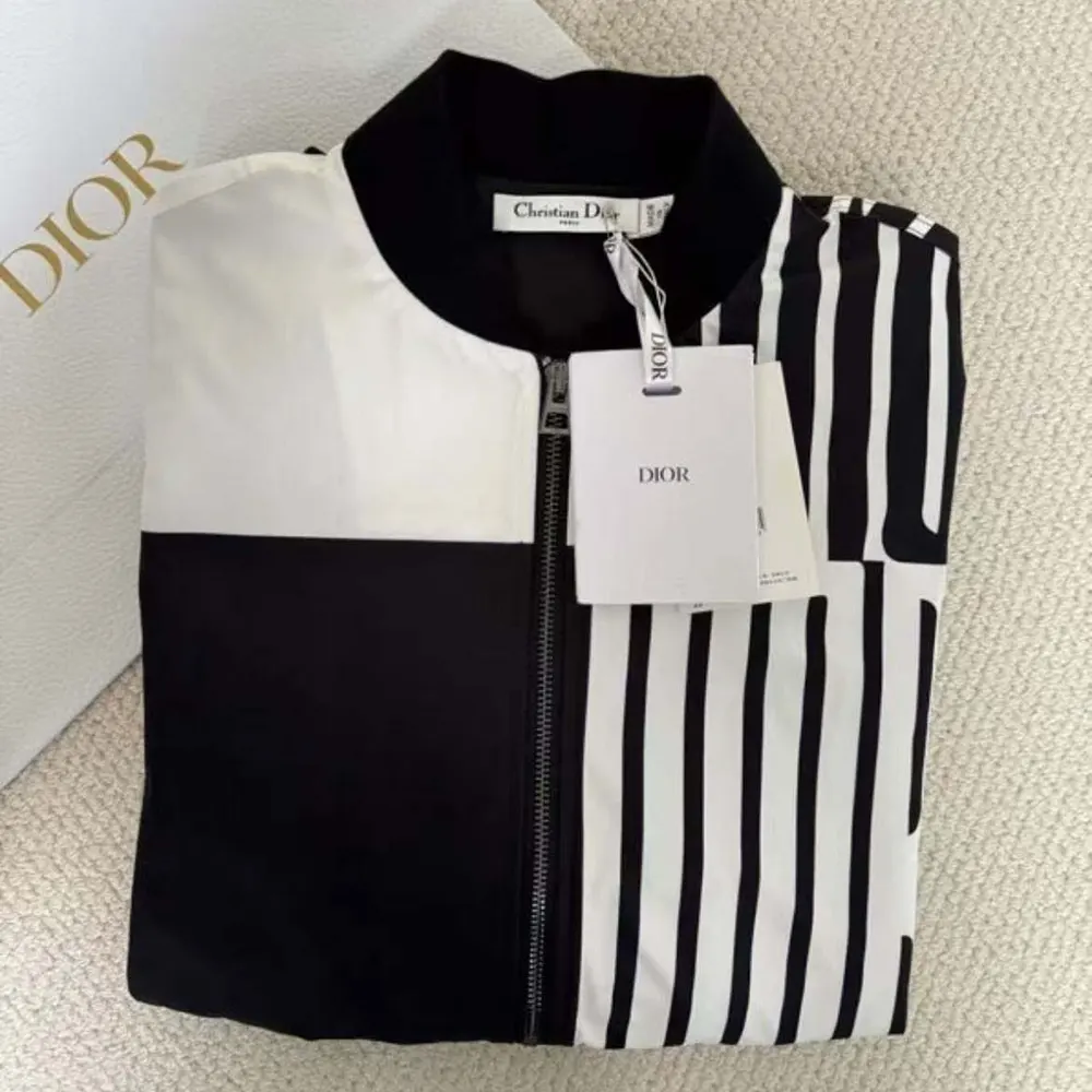 Dior Women Cropped Bomber Jacket with Bishop Sleeves Black and White Jacquard - image 5