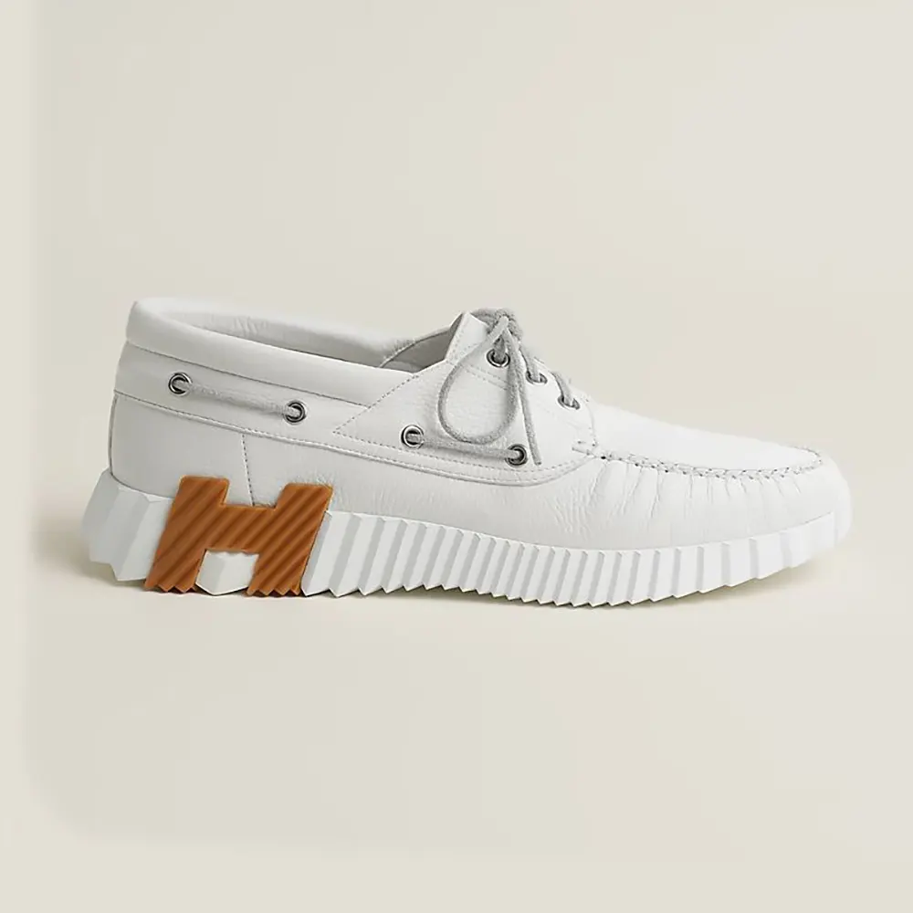 Side profile of Hermes Men Ketch Sneaker in Deerskin-White showing silhouette