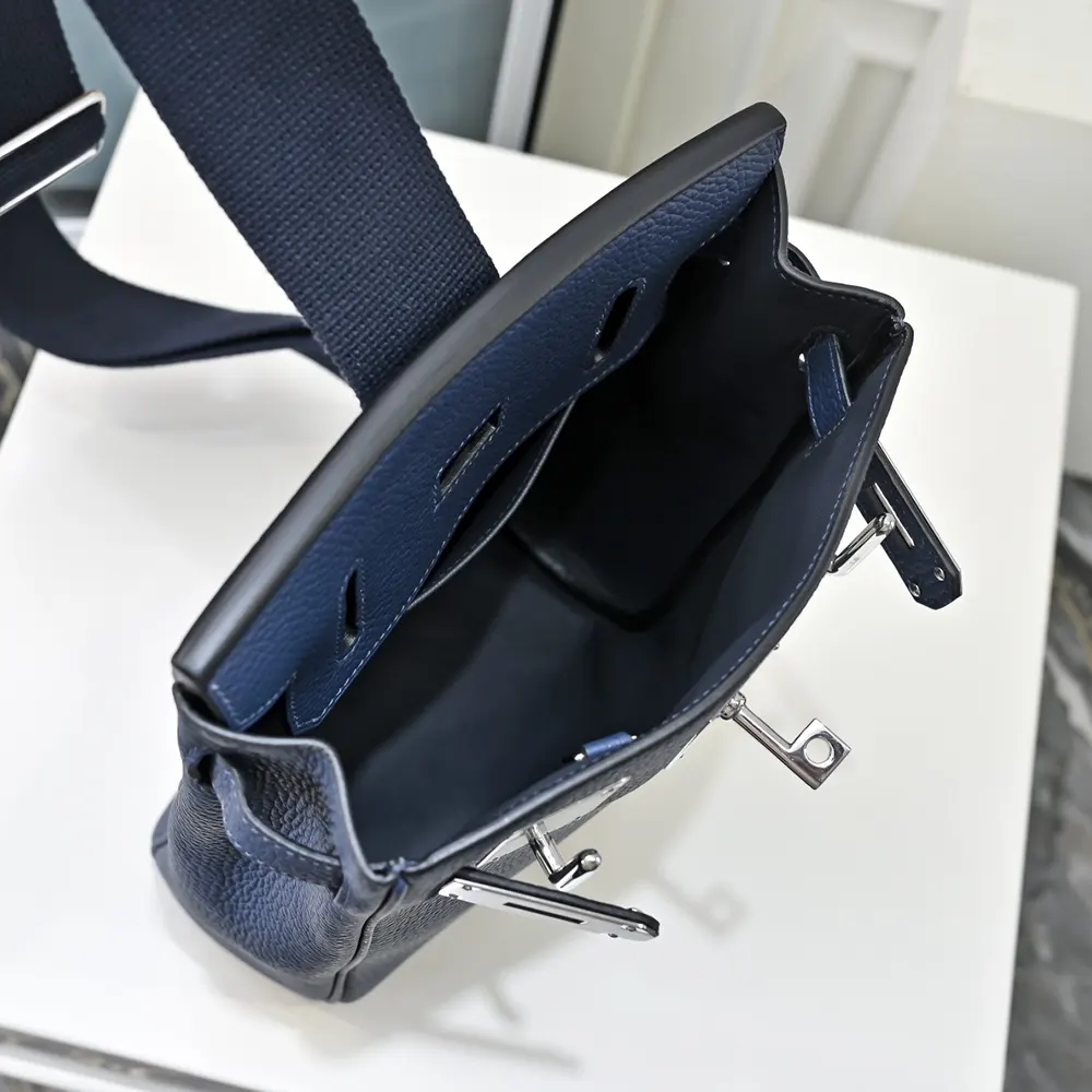 Hermes Unisex Hac A Dos PM Backpack-Navy - image 6
