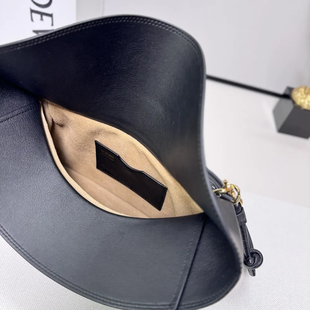 Loewe Women Medium Ola Bag in Smooth Calfskin-Black - image 7