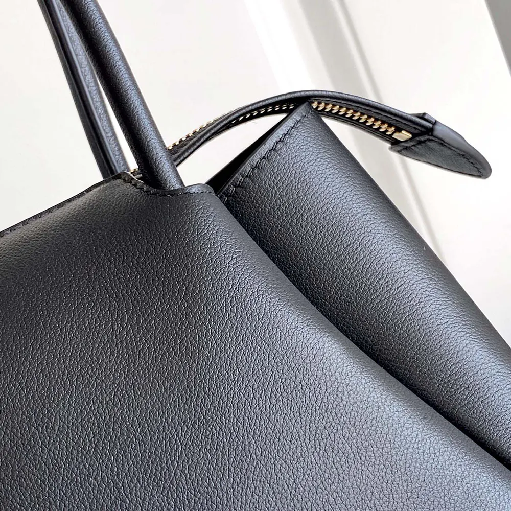 Prada Women Darling Medium Leather Shoulder Bag-Black - image 7