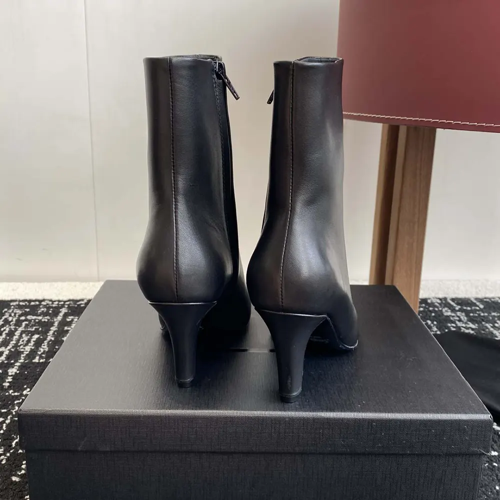 Saint Laurent YSL Women Jill Booties In Smooth Leather-Black - image 9
