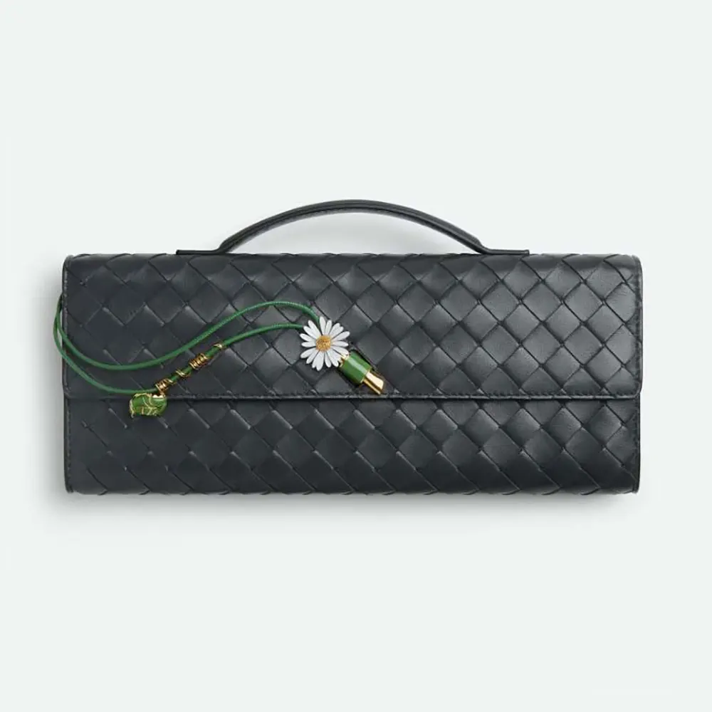 Front view of Bottega Veneta Women Andiamo Clutch in black calf leather