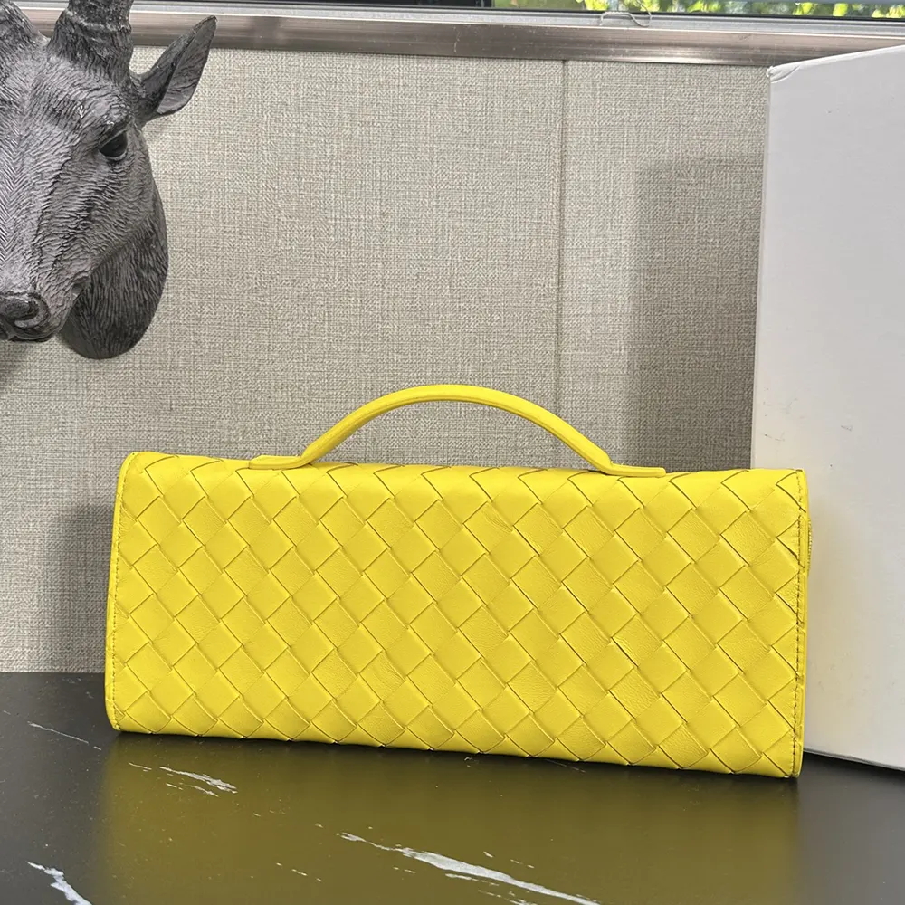 Bottega Veneta Women Andiamo Clutch in Intrecciato Leather-Yellow - image 4