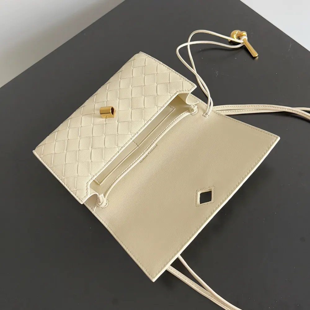 Bottega Veneta Women Andiamo Pouch-White - image 4