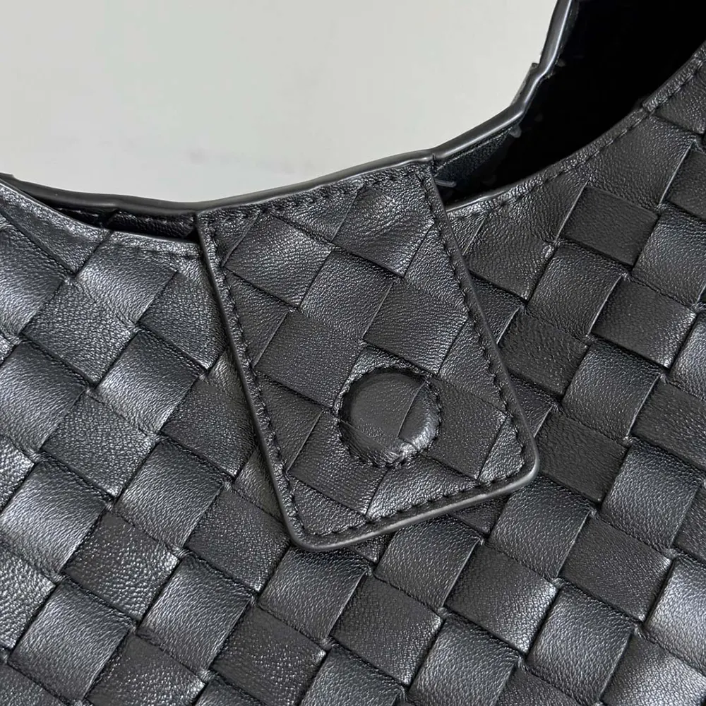 Bottega Veneta Women Medium Campana-Black - image 6