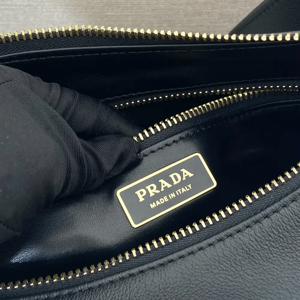 Prada Women Aimée Medium Leather Shoulder Bag-Black - image 10