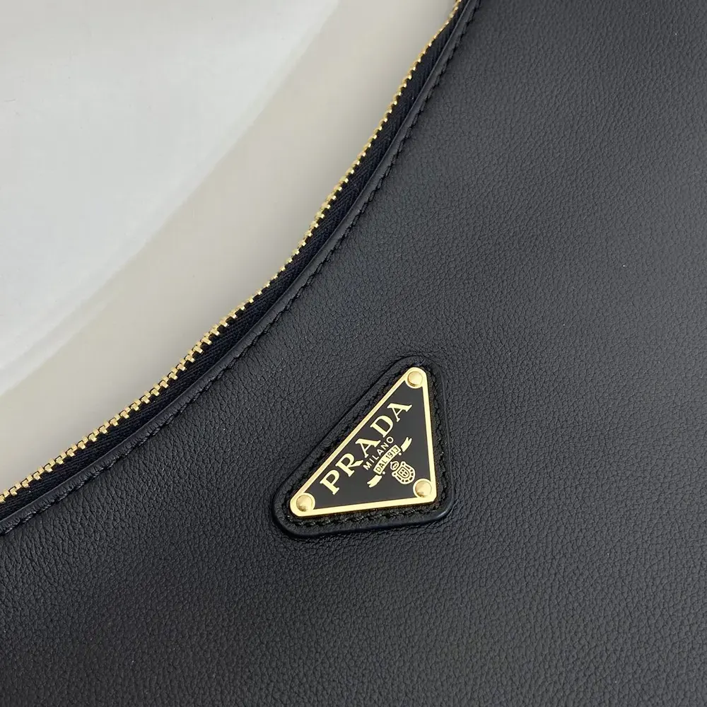 Prada Women Aimée Medium Leather Shoulder Bag-Black - image 9