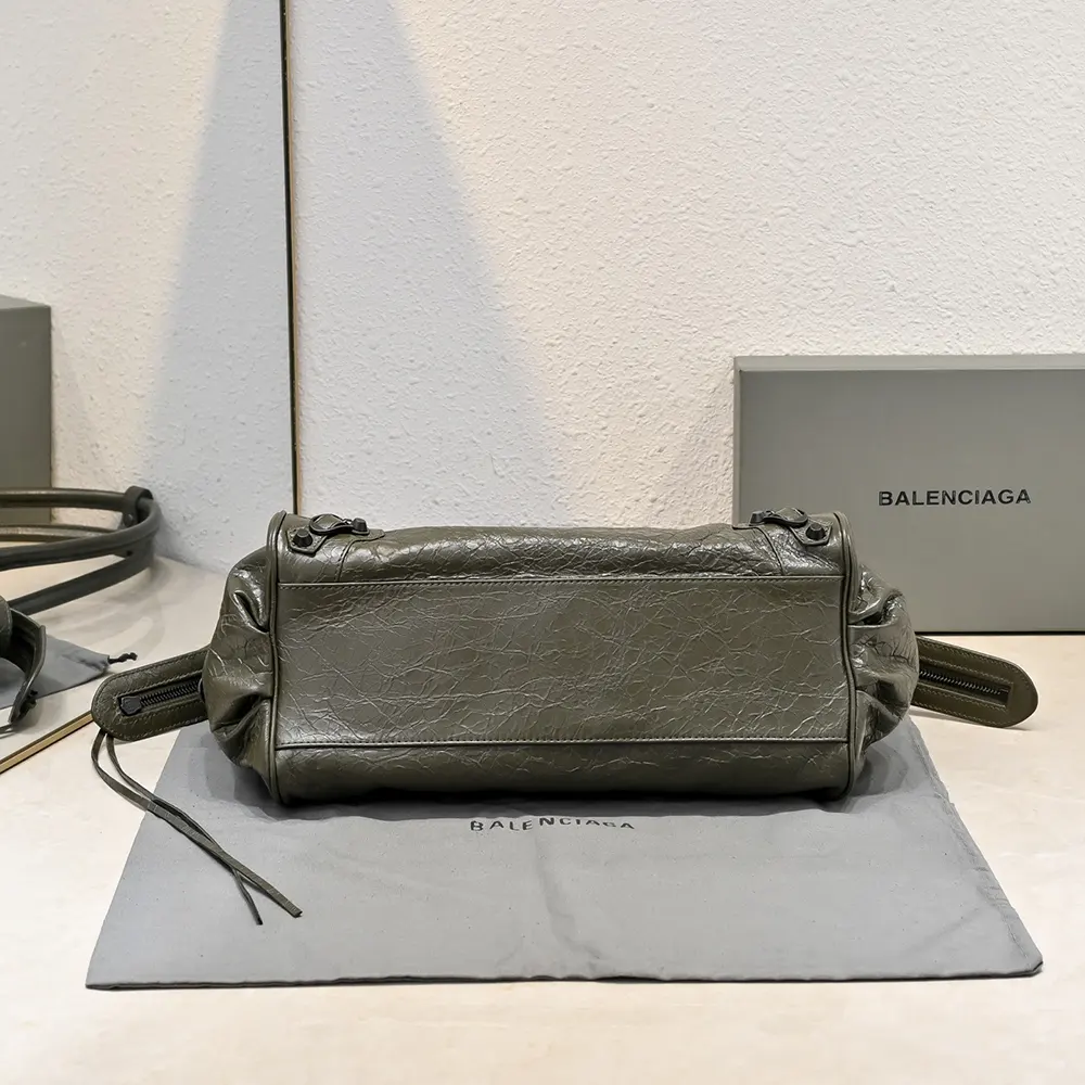 Balenciaga Women Le City Bag East-West In Army Green - image 5