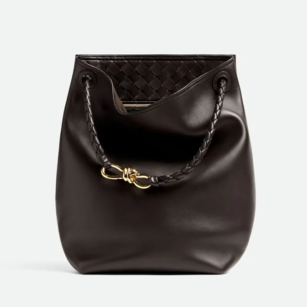 Front view of Bottega Veneta Women Andiamo Bucket chocolate leather bag