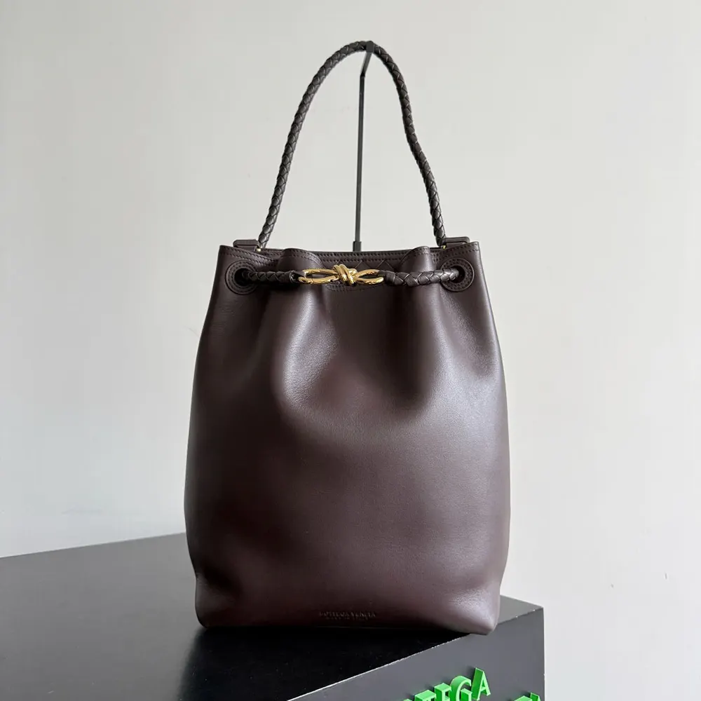 Close-up of silky calf leather texture on Andiamo Bucket bag