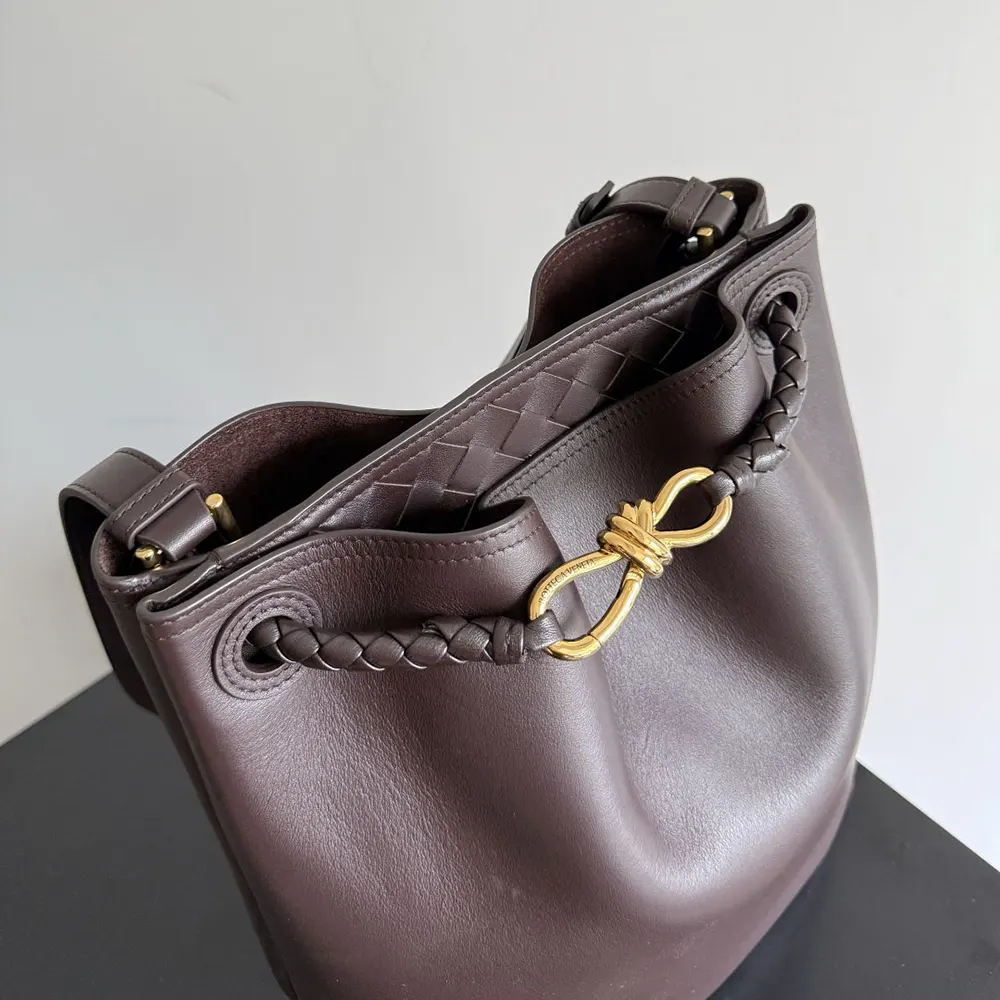 Bottega Veneta Women Andiamo Bucket in Silky Calf Leather-Chocolate - image 5