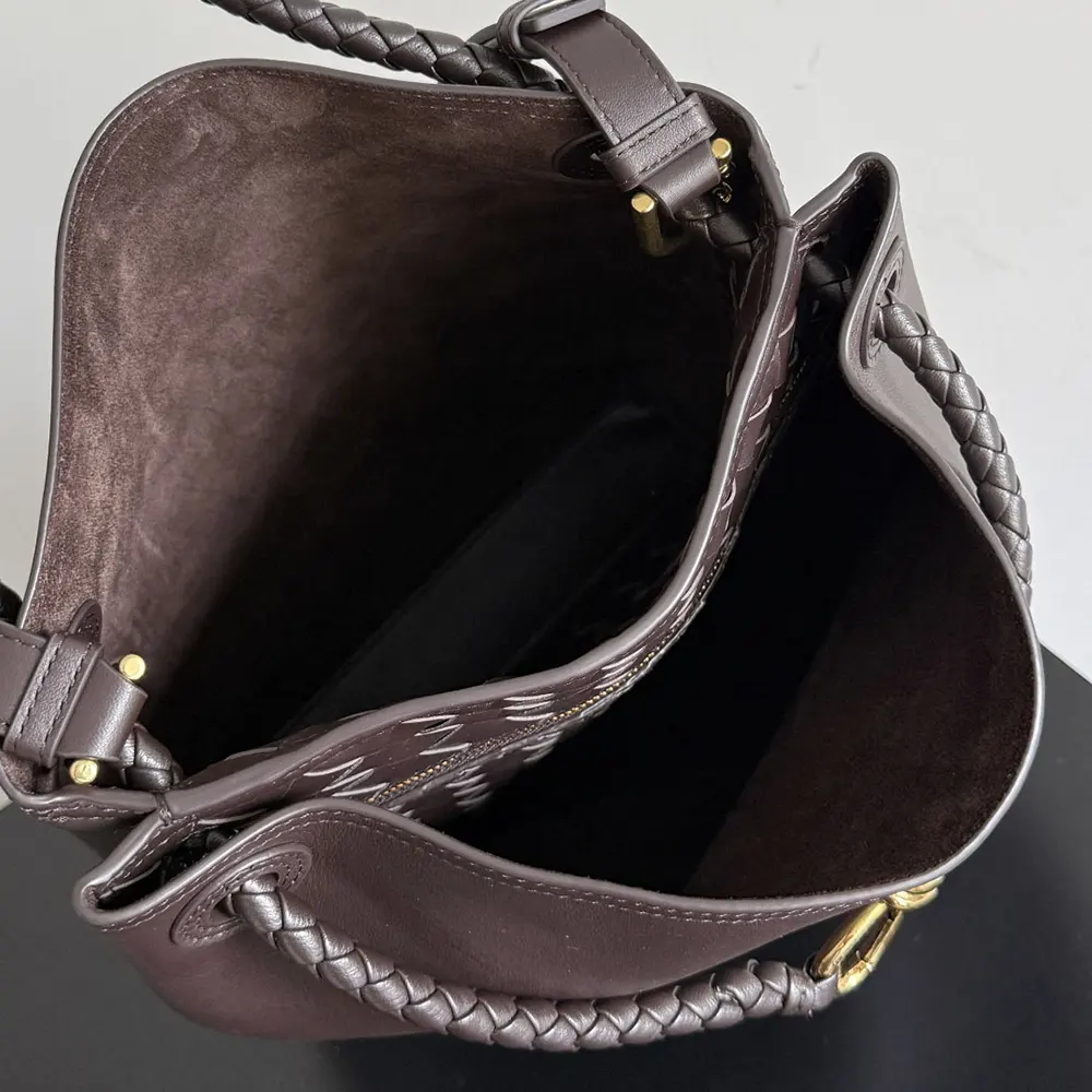Bottega Veneta Women Andiamo Bucket in Silky Calf Leather-Chocolate - image 6