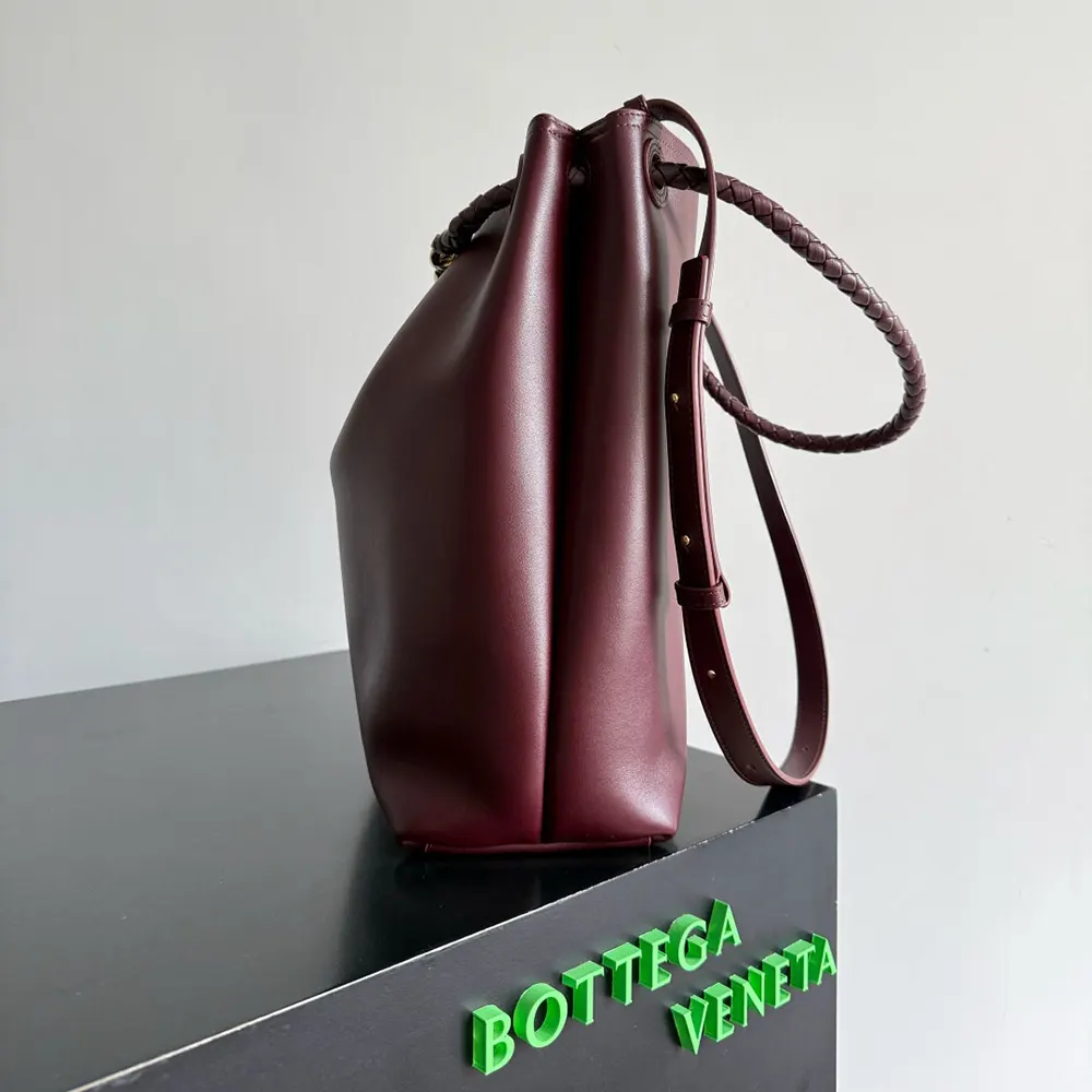 Bottega Veneta Women Andiamo Bucket in Silky Calf Leather-Maroon - image 4