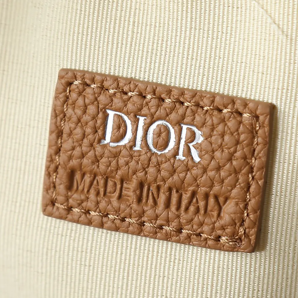 Dior Men Hit the Road Backpack with Flap Blue and Beige Raffia-Effect Dior Oblique Denim - image 9