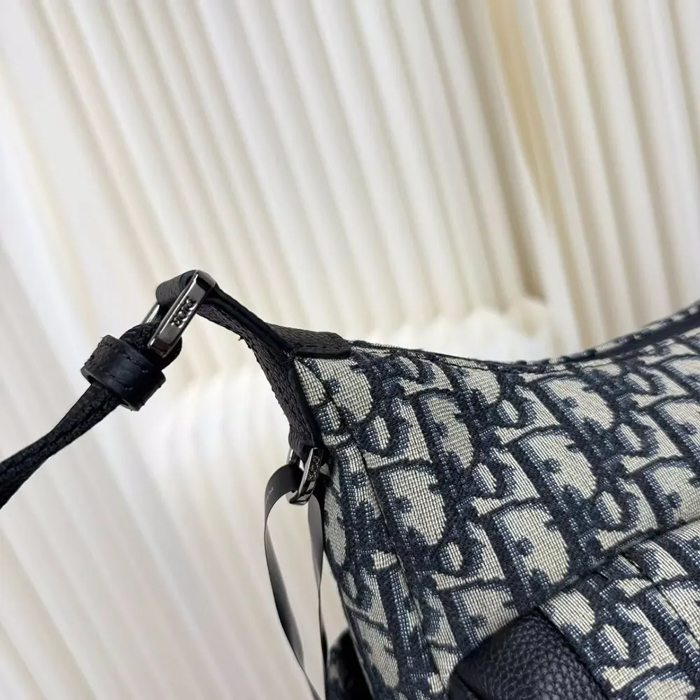 Dior Men Medium Rider Soft Hobo Bag Beige and Black Dior Oblique Jacquard with Black Grained Calfskin - image 8