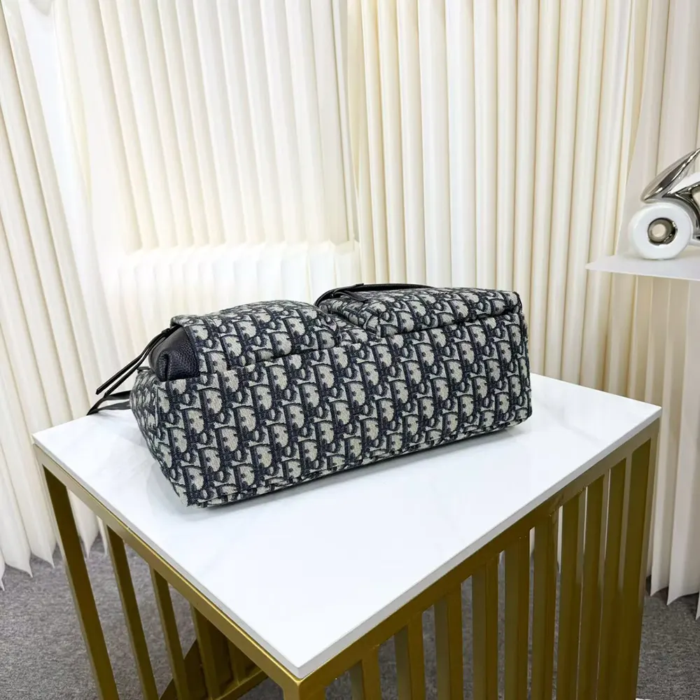 Dior Men Medium Rider Soft Hobo Bag Beige and Black Dior Oblique Jacquard with Black Grained Calfskin - image 5