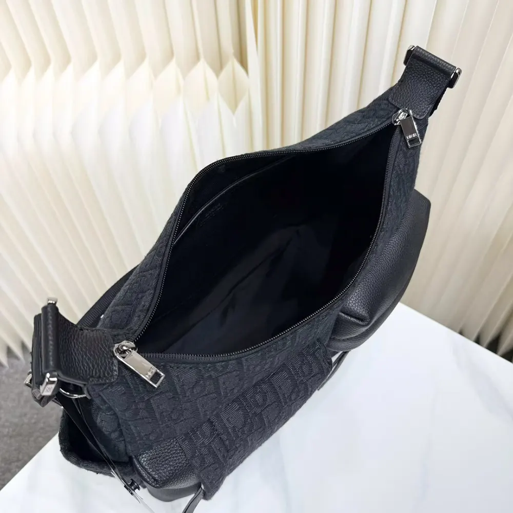 Dior Men Medium Rider Soft Hobo Bag Black Dior Oblique Jacquard and Black Grained Calfskin - image 7