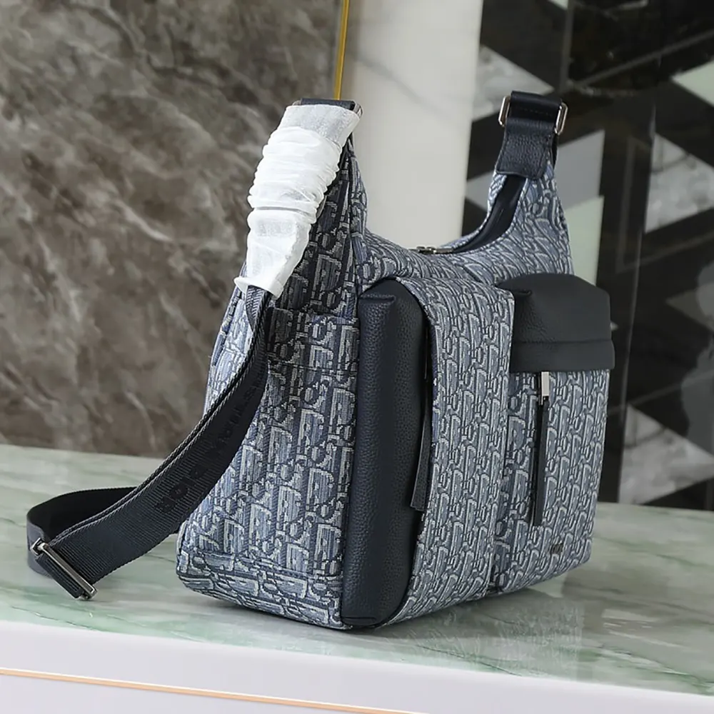 Dior Men Medium Rider Soft Hobo Bag Blue Dior Oblique Jacquard and Blue Grained Calfskin - image 4