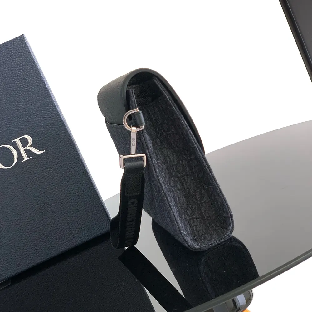 Dior Men Saddle A5 Triangle Pouch Black Dior Oblique Jacquard and Black Grained Calfskin - image 5