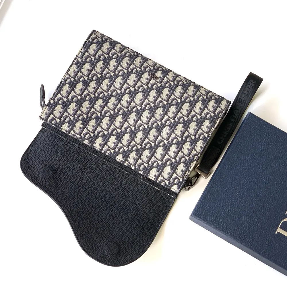 Dior Men Saddle A5 Triangle Pouch Beige and Black Dior Oblique Jacquard with Black Grained Calfskin - image 4