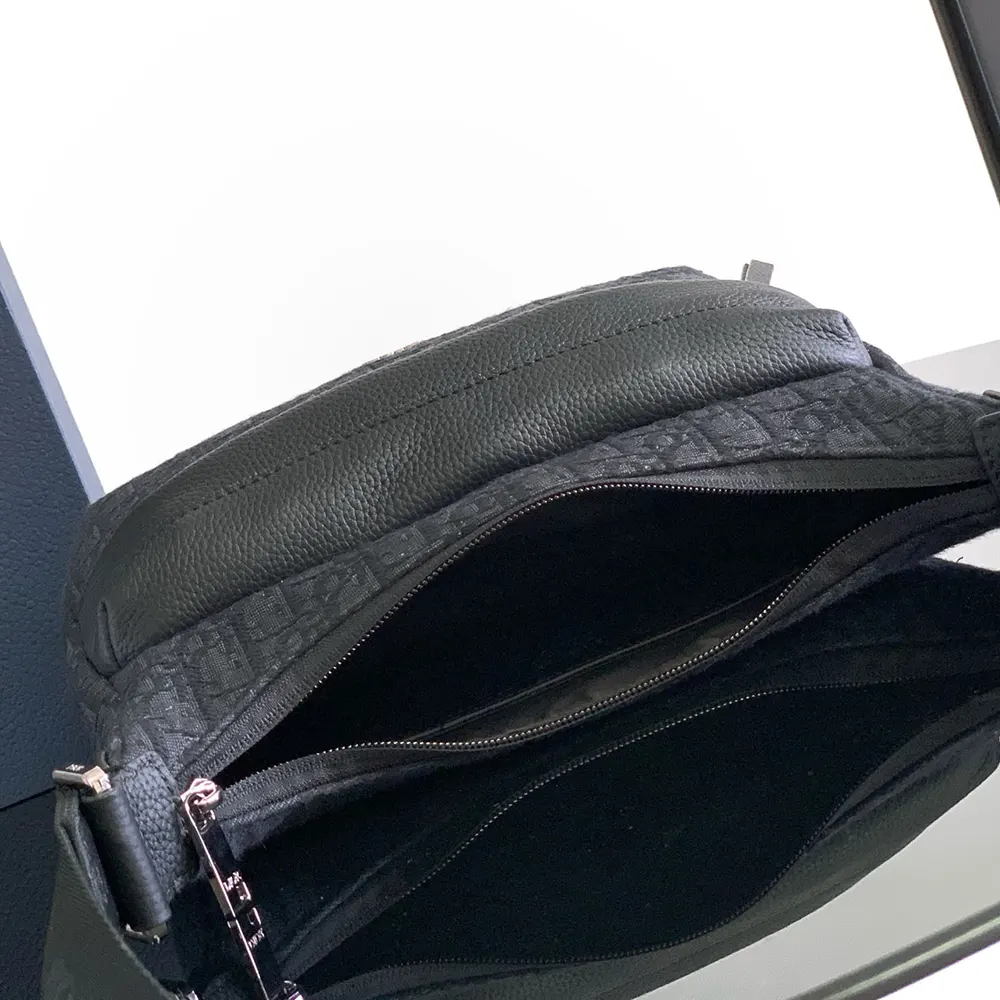 Dior Men Small Rider Soft Hobo Bag Black Dior Oblique Jacquard and Black Grained Calfskin - image 6