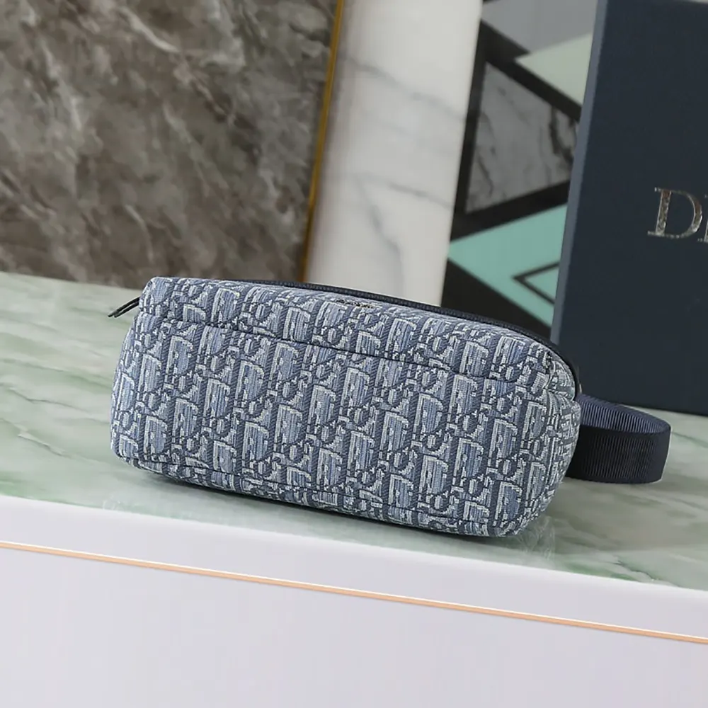 Dior Men Small Rider Soft Hobo Bag Blue Dior Oblique Jacquard and Blue Grained Calfskin - image 5