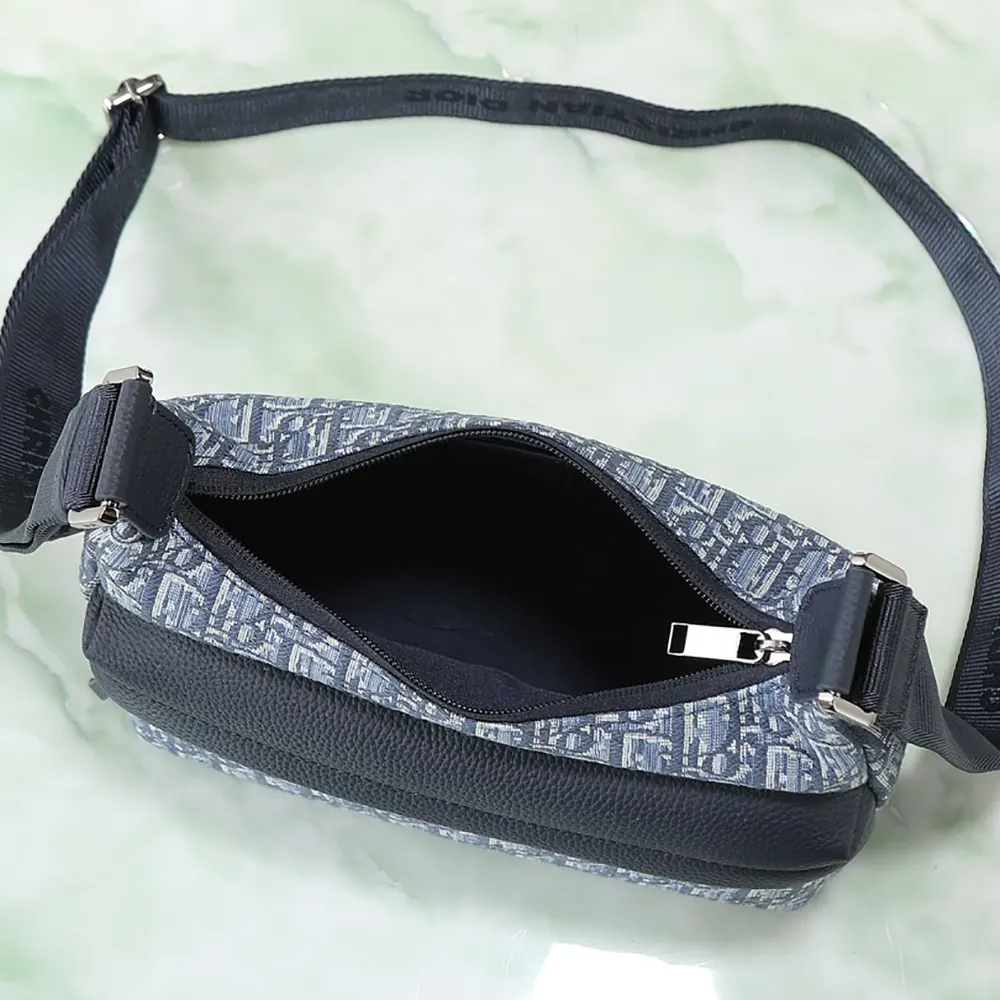 Dior Men Small Rider Soft Hobo Bag Blue Dior Oblique Jacquard and Blue Grained Calfskin - image 6