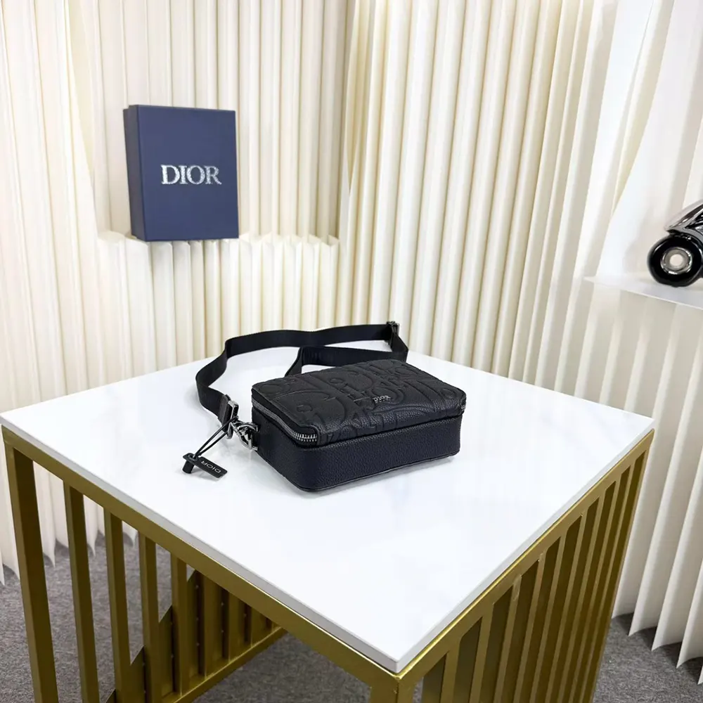 Dior Men Zipped Pouch with Strap Black Dior Gravity Leather - image 5