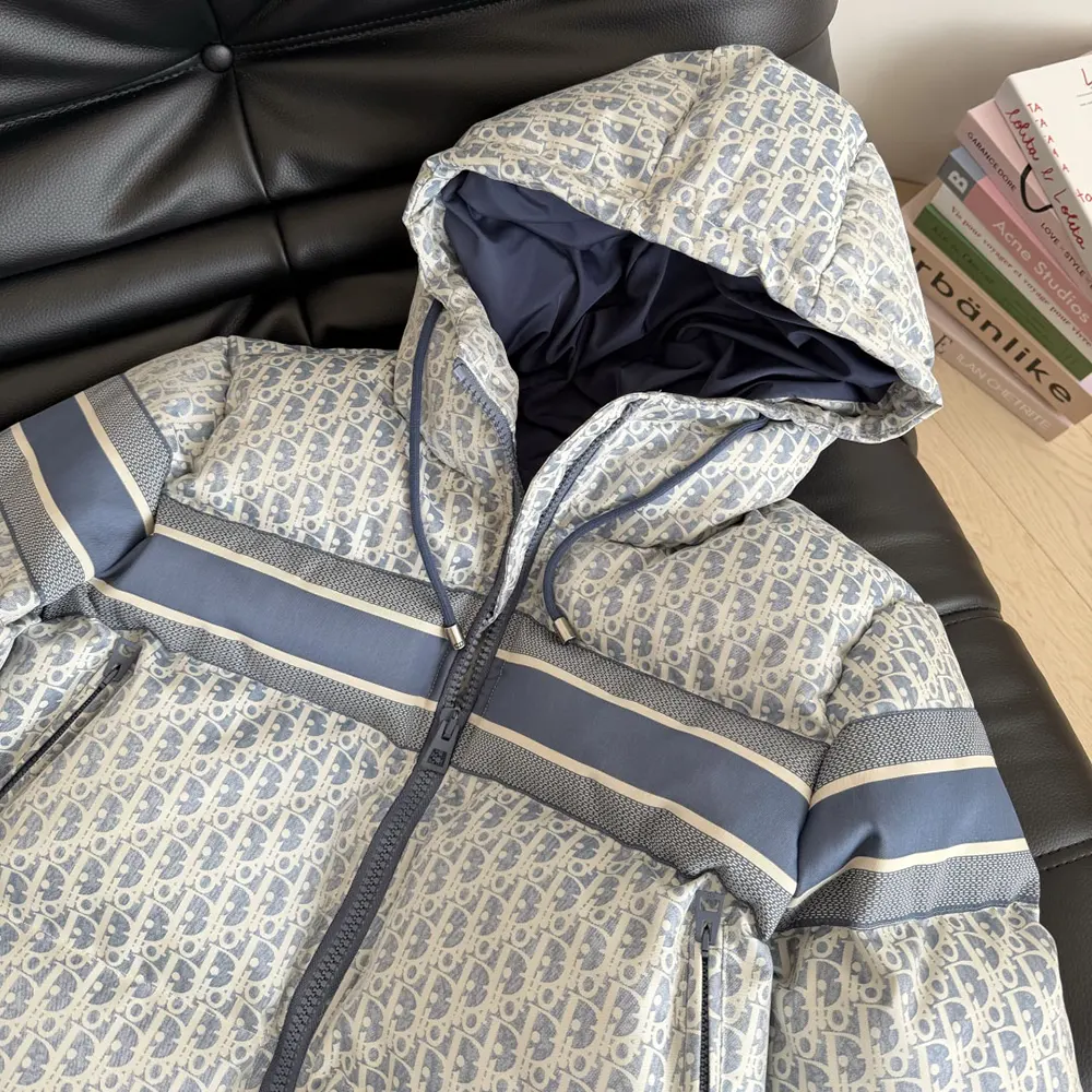 Dior Men DiorAlps Cropped Puffer Jacket with Hood Blue and White Dior Oblique Quilted Technical Taffeta - image 6