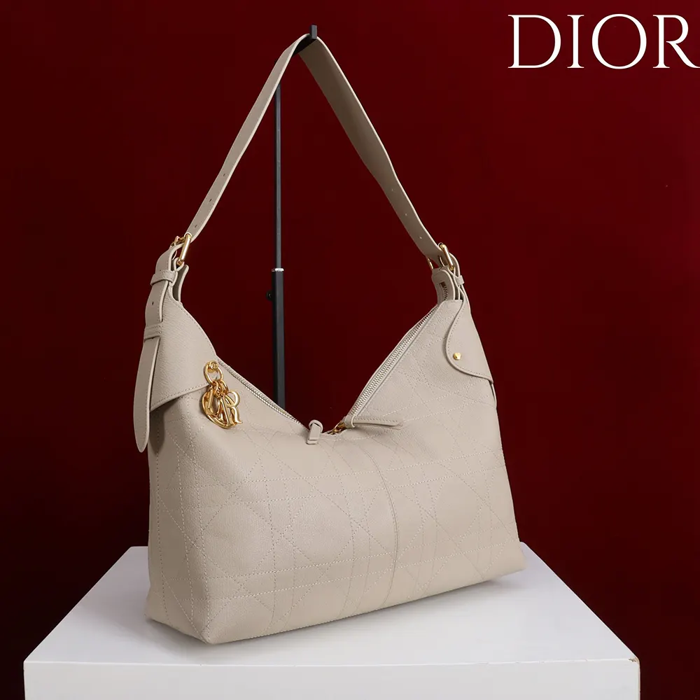 Dior Women Large Dior Voyage Bag Powder Beige Flat Macrocannage Grained Calfskin - image 4