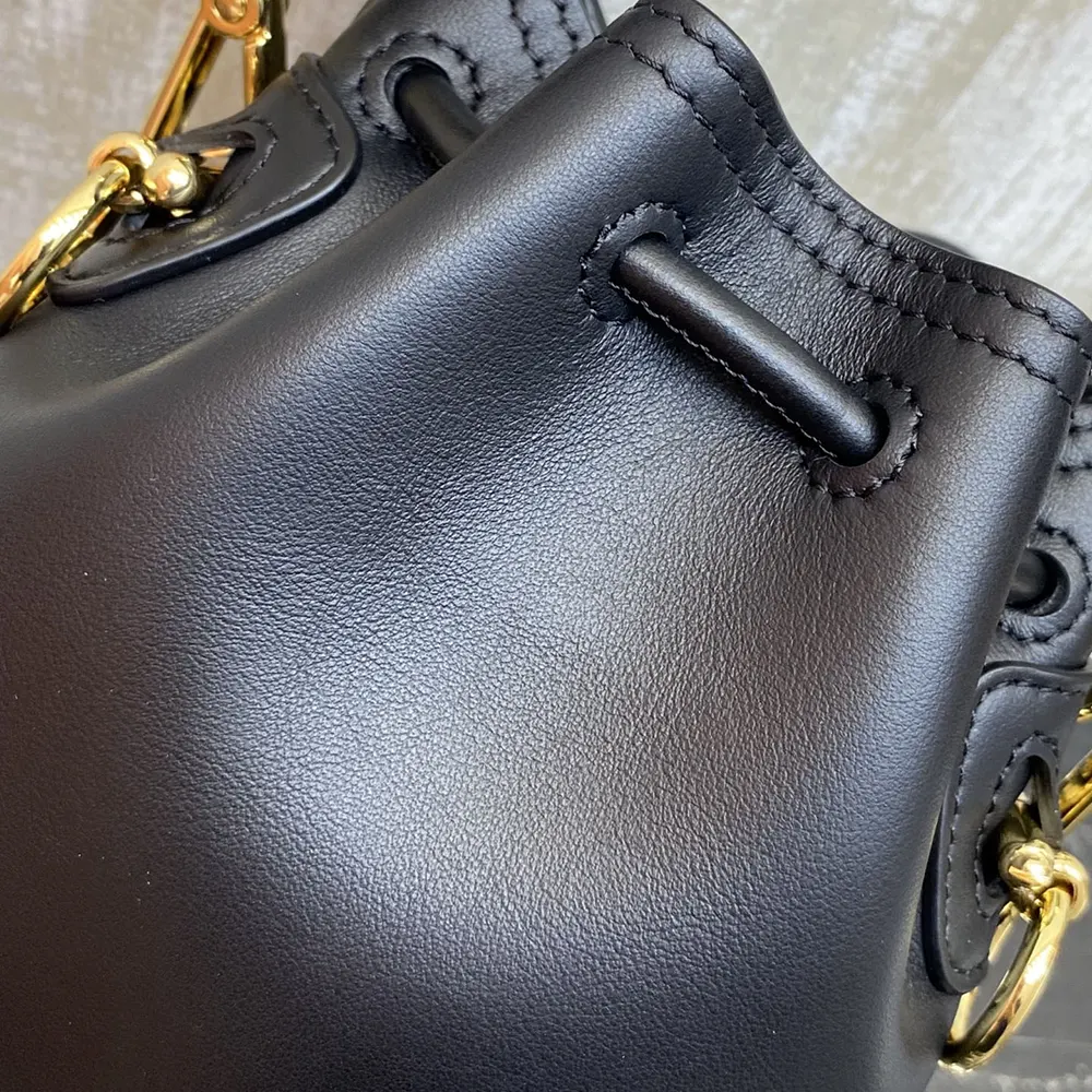 Fendi Women Mon Tresor Black Leather Mini-bag - image 11