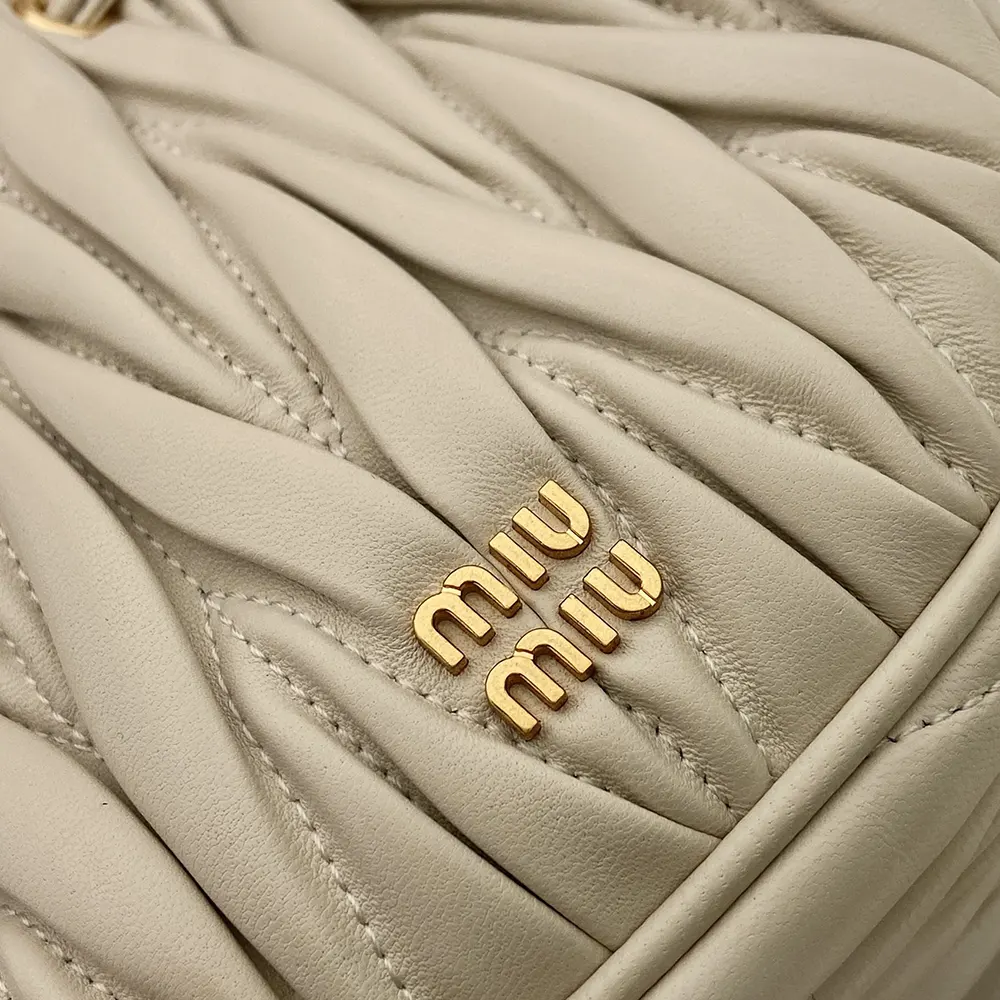 Miu Miu Women Matelassé Nappa Leather Pouch-White - image 8