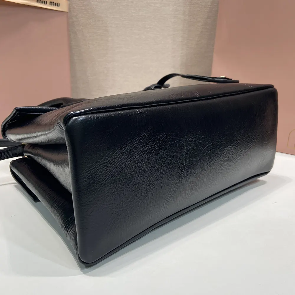 Miu Miu Women Solitaire Shiny Leather Bag-Black - image 7