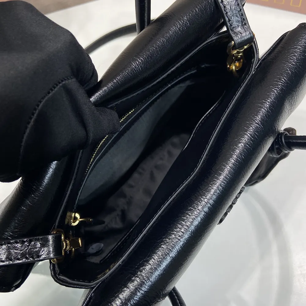 Miu Miu Women Solitaire Shiny Leather Bag-Black - image 8