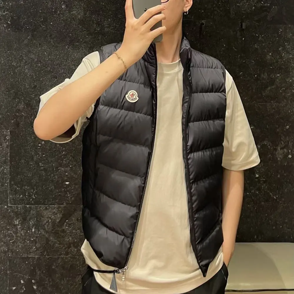 Moncler Men Rocoque Down Gilet-Black - image 4