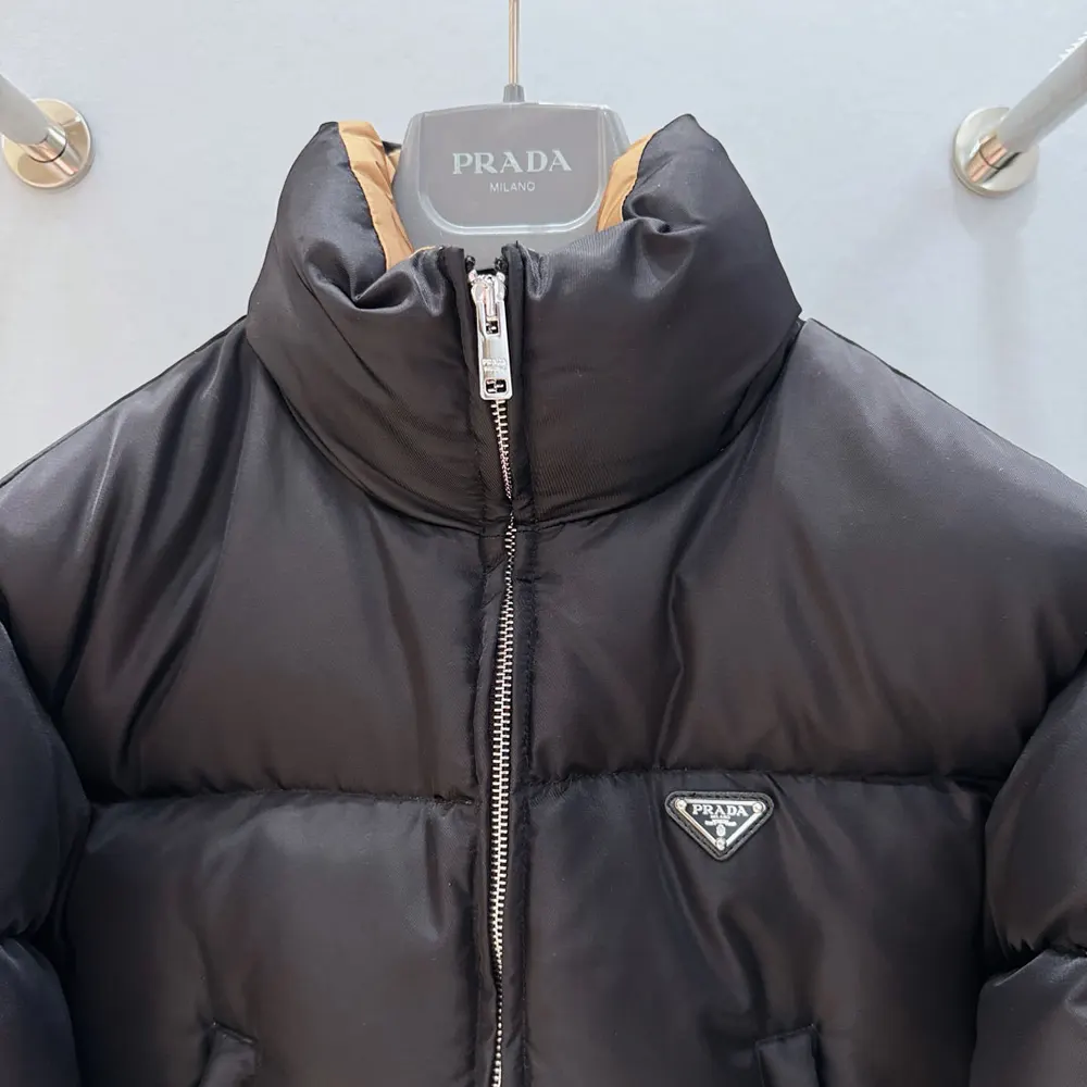 Prada Women Cropped Re-Nylon Down Jacket-Black - image 4