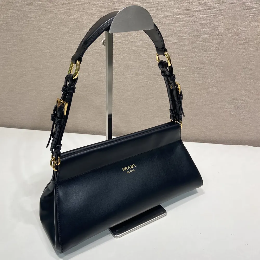 Prada Women Enchaîné Medium Leather Bag-Black - image 5