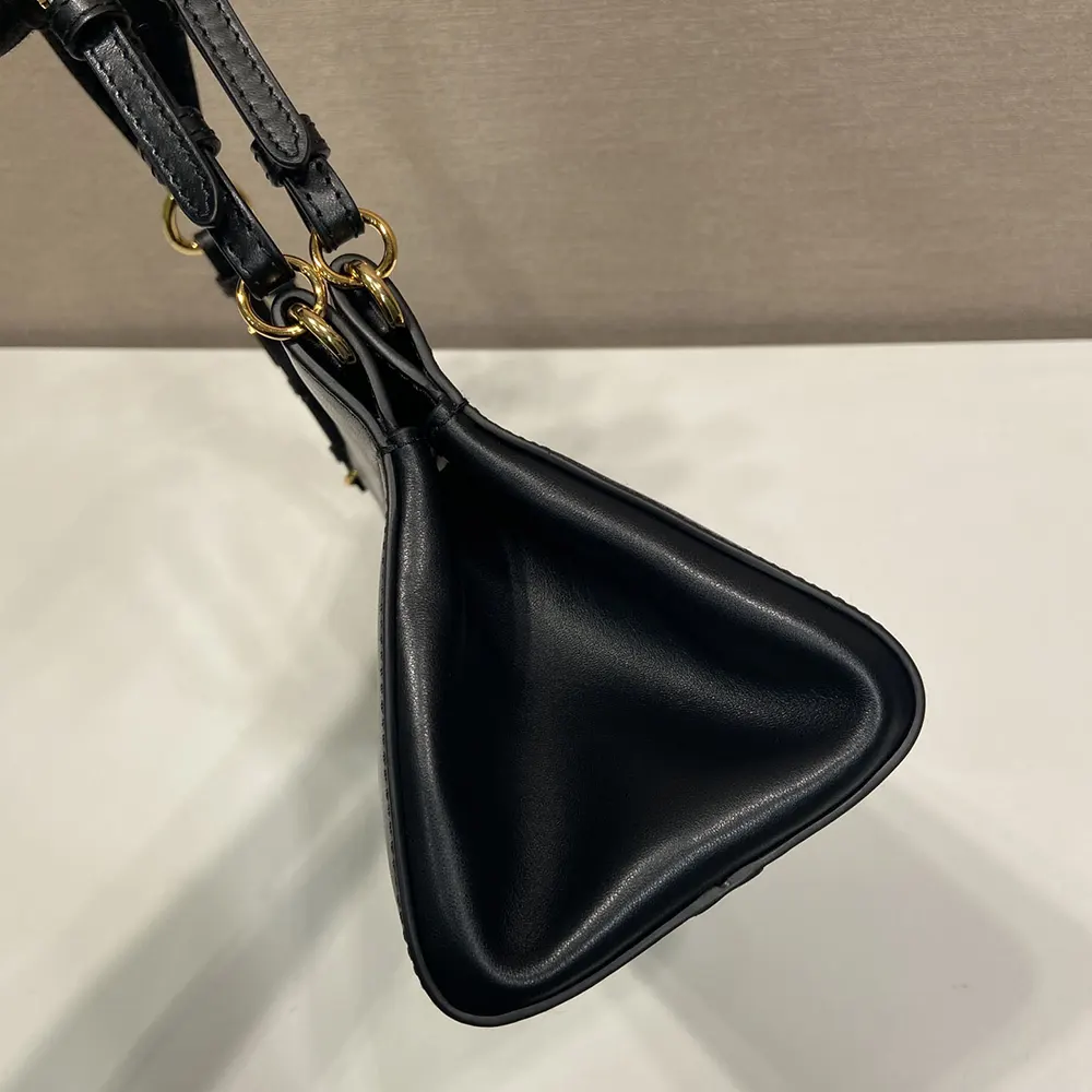 Prada Women Enchaîné Medium Leather Bag-Black - image 6
