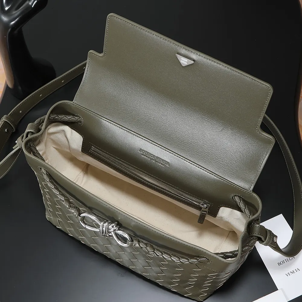 Bottega Veneta Unisex Small Andiamo Messenger-Dark Green - image 6