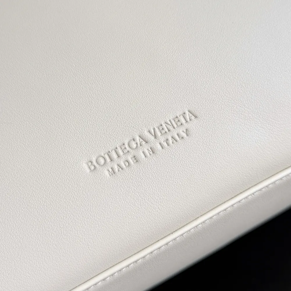 Bottega Veneta Women Medium Ciao Ciao-White - image 10