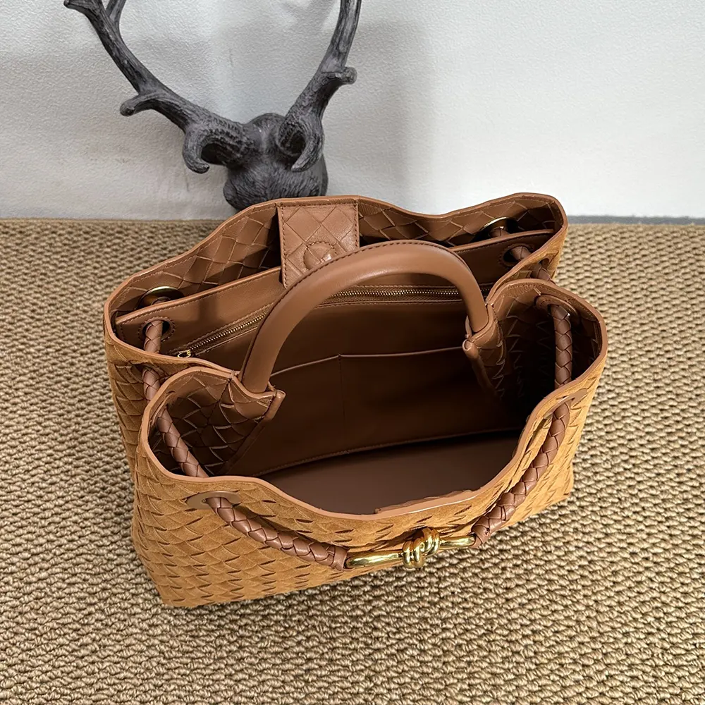 Bottega Veneta Women Large Andiamo-Brown - image 8
