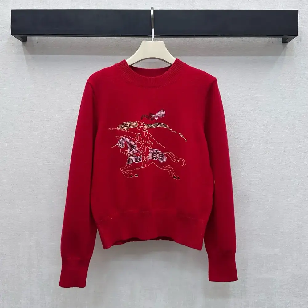 Close-up of cross stitch detail on Burberry Men Cross Stitch EKD Wool Cashmere Sweater-Red
