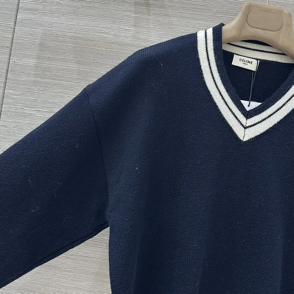Celine Women V-Neck Sweater in Cashmere - image 5