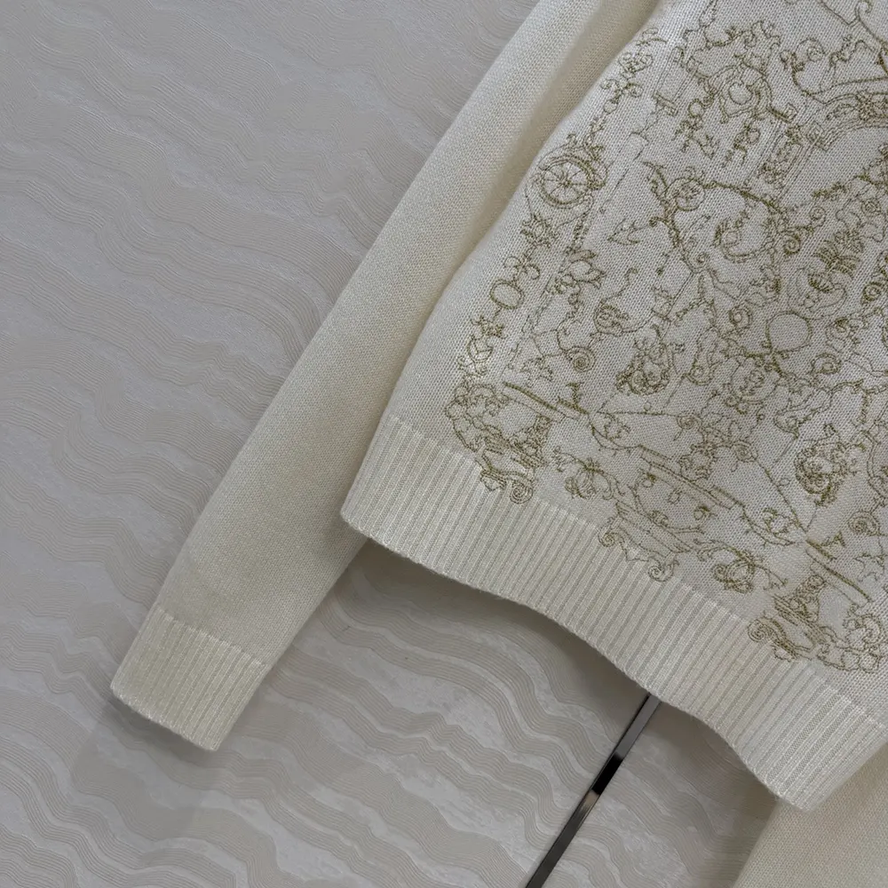 Dior Women Embroidered Sweater Ecru Cashmere Knit with Gold-Tone Dioresque Stella Motif - image 8