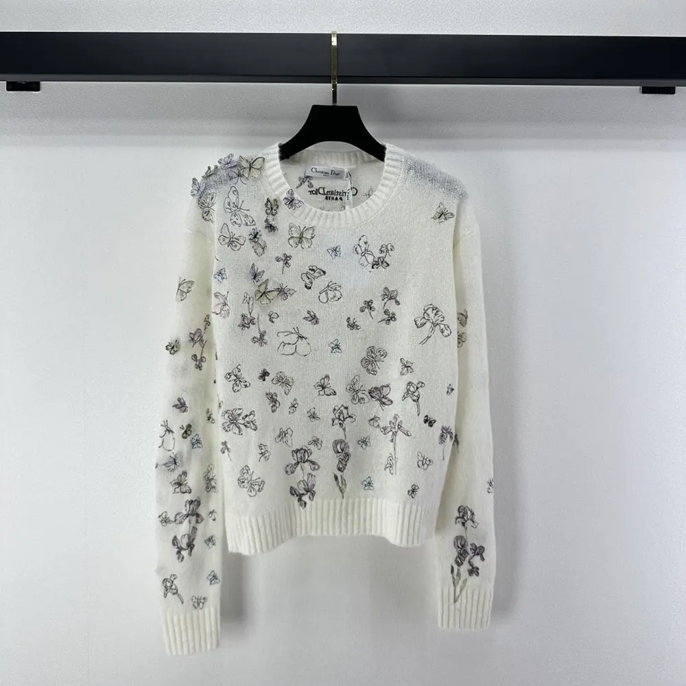 Close-up of embroidered detail on Dior Women Embroidered Sweater White Alpaca Cashmere and Silk Knit