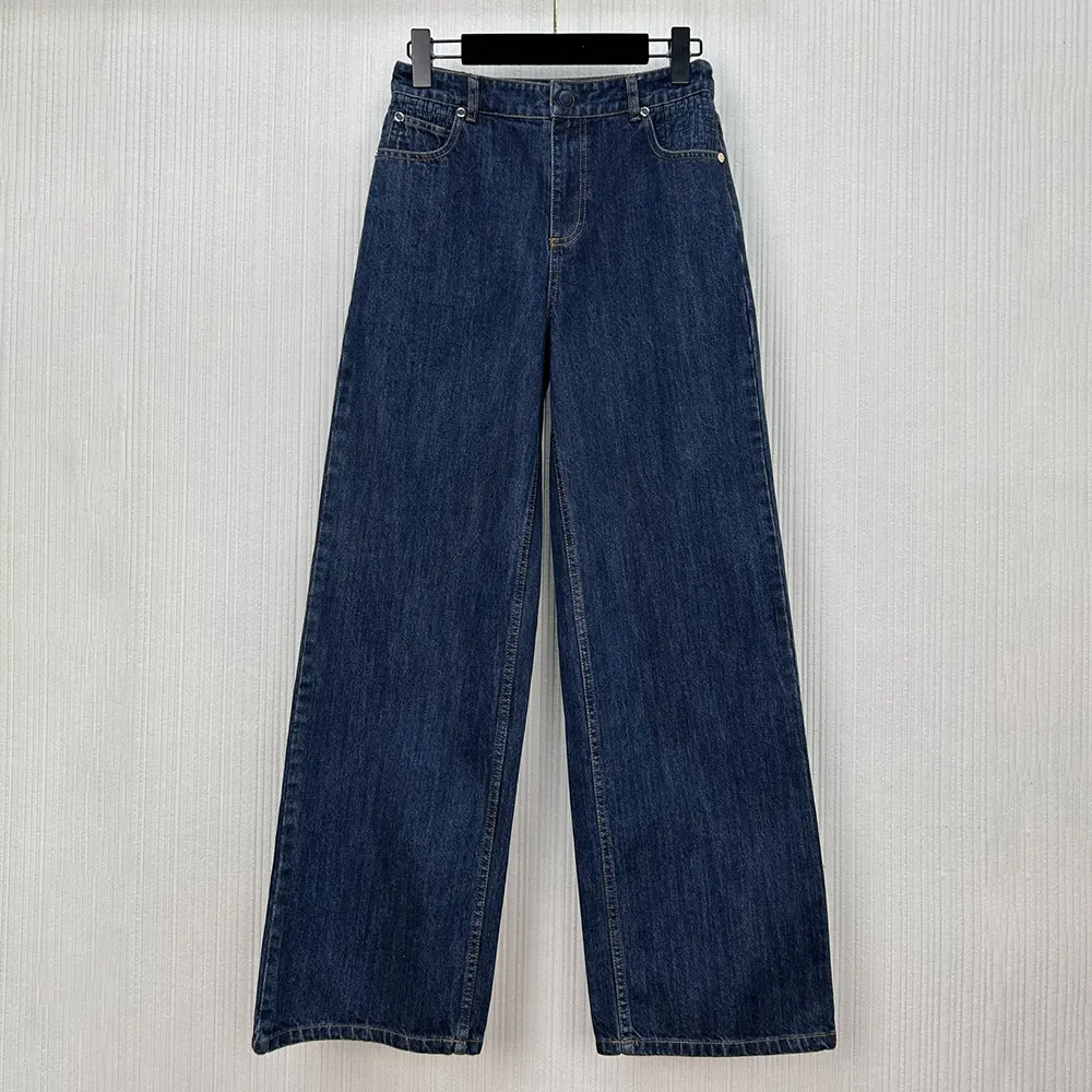 Close-up of embossed hardware on Fendi Women Long Jeans Dark Blue Denim Pants