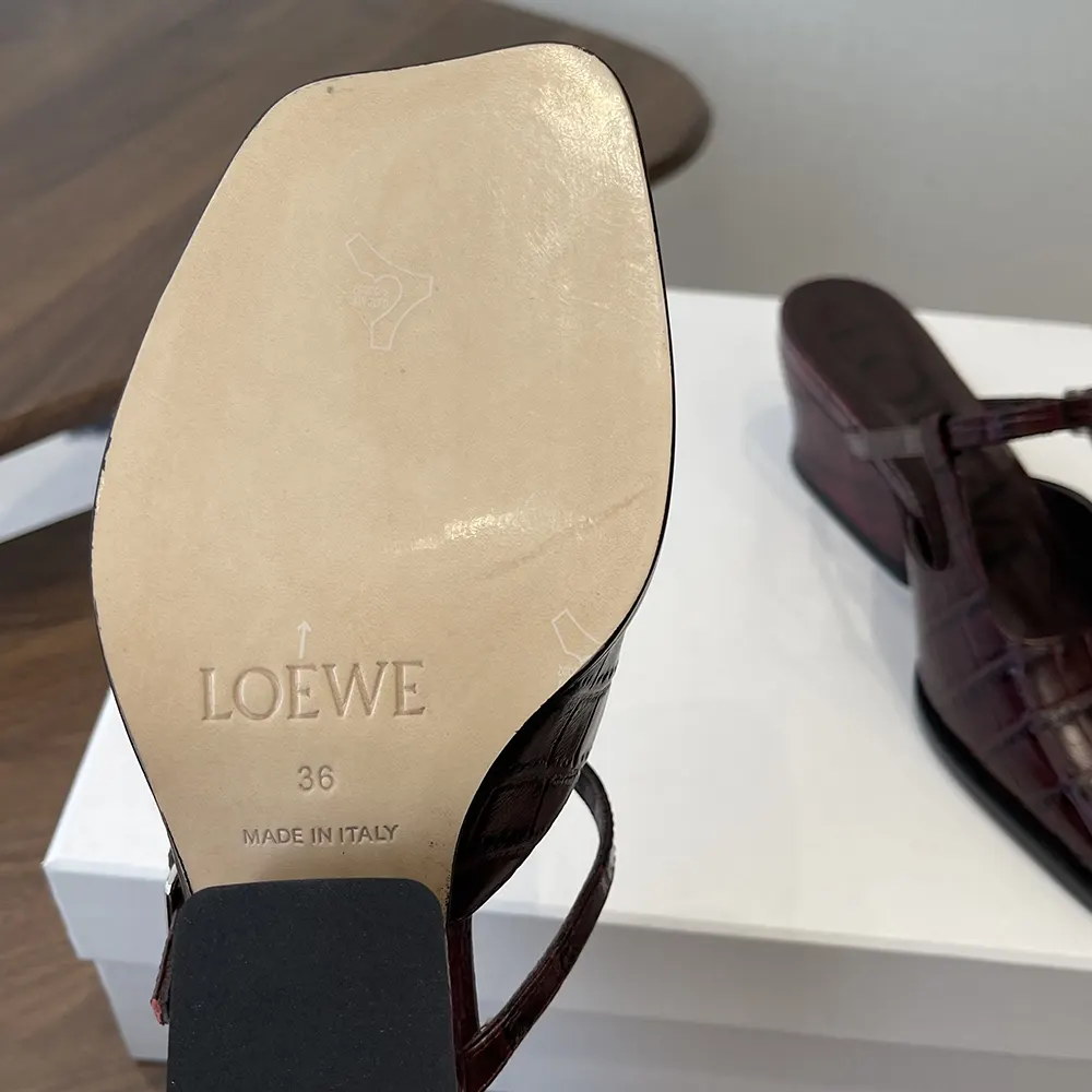 Loewe Women Onda Mule In Embossed Calfskin - image 10